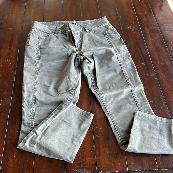 Prana Carlotta Crop, brand new! - Picture 1 of 7